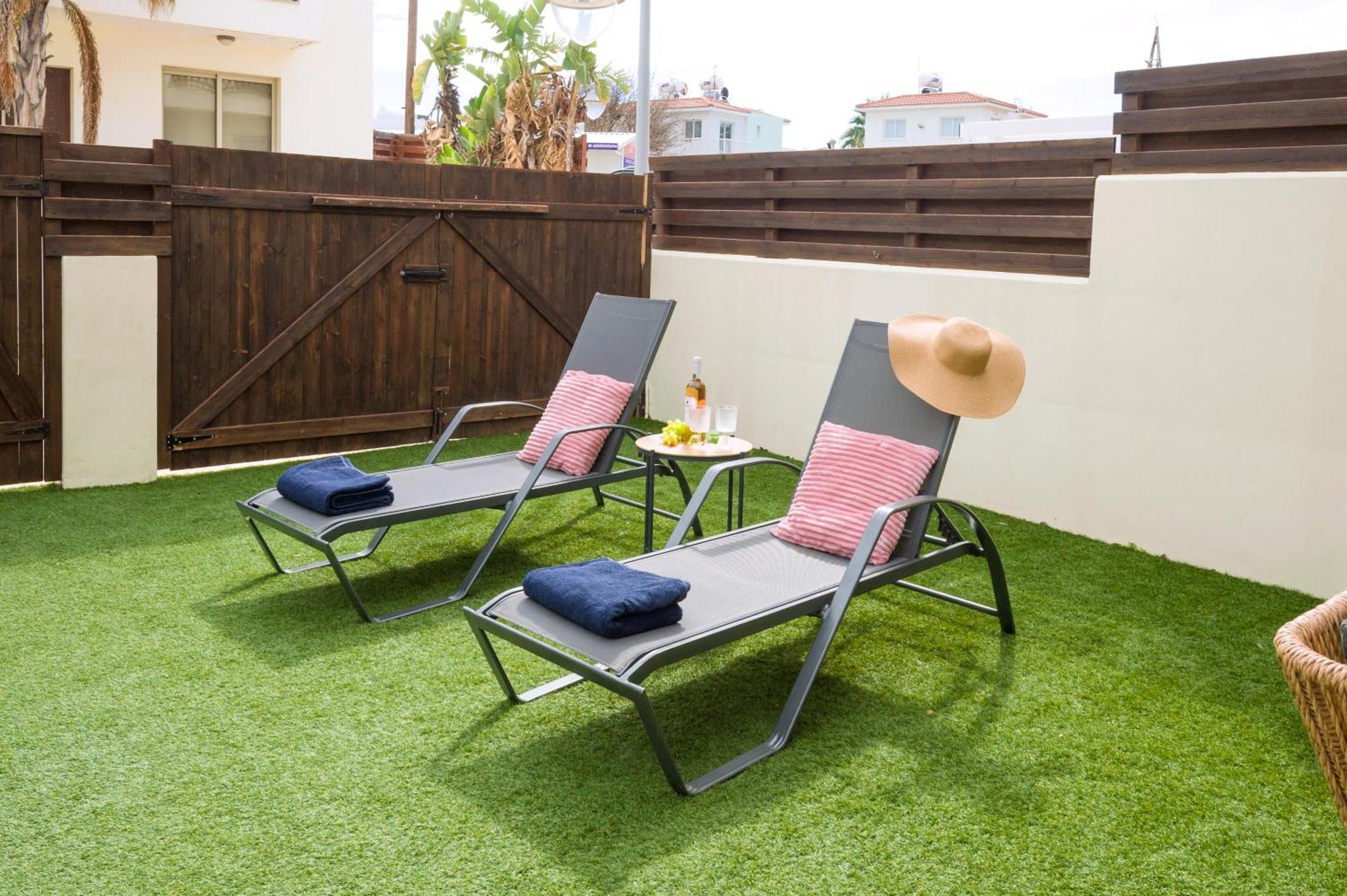 Villa Oasis Pernera Esterno foto