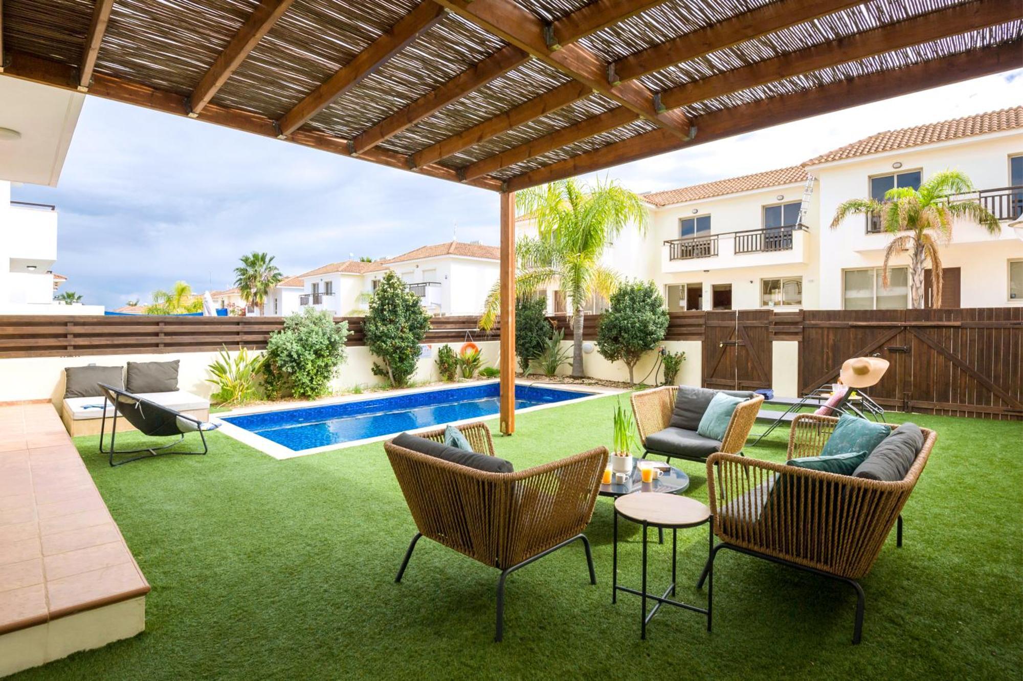 Villa Oasis Pernera Esterno foto