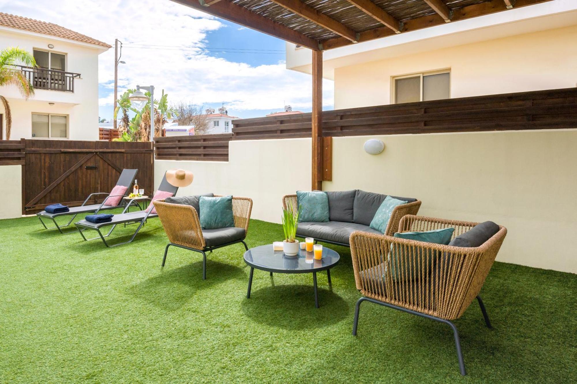 Villa Oasis Pernera Esterno foto